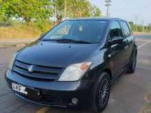 Toyota Ist 2003 Car