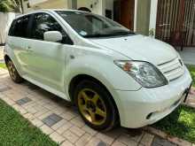 Toyota IST 2003 Car