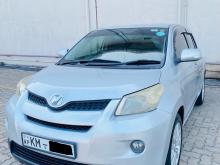 Toyota IST 2010 Car