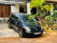 Toyota IST 2005 Car