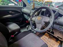 https://riyasewana.com/uploads/toyota-ist-15123536102.jpg