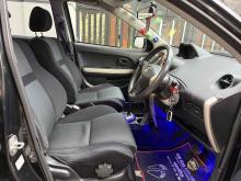 https://riyasewana.com/uploads/toyota-ist-1518060224791.jpg