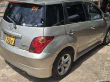 https://riyasewana.com/uploads/toyota-ist-171126304901.jpg