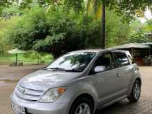 Toyota IST 2003 Car