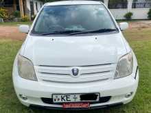 Toyota IST 2004 Car