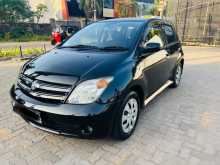 Toyota IST 2004 Car