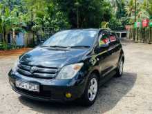 Toyota IST FL 2004 Car