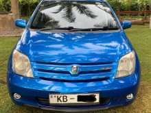 Toyota IST 2006 Car