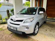 Toyota IST 2007 Car