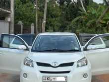 Toyota IST 2007 Car