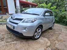 Toyota IST 2008 SUV