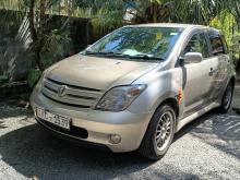 Toyota Ist 2003 Car