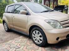 Toyota Ist 2003 Car
