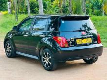 https://riyasewana.com/uploads/toyota-ist-202004386203.jpg