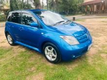 Toyota Ist 2003 Car