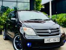 Toyota Ist 2003 Car