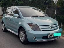 Toyota IST FL Grade 2003 Car
