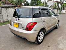 Toyota IST FL 2004 Car