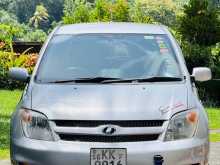 Toyota IST FL GRADE 2005 Car