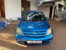 Toyota IST FL 2003 Car