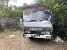Toyota Dyna 1990 Lorry