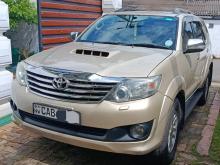 Toyota Fortuner 2013 SUV