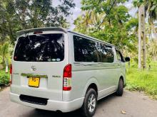 https://riyasewana.com/uploads/toyota-kdh--27809056963.jpg