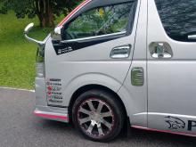 Toyota KDH 2006 Van