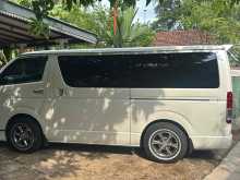 https://riyasewana.com/uploads/toyota-kdh-1014142322933.jpg