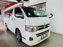 https://riyasewana.com/uploads/toyota-kdh-112153424462.jpg