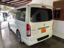 https://riyasewana.com/uploads/toyota-kdh-131237534692.jpg