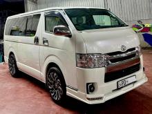 Toyota KDH 2009 Van