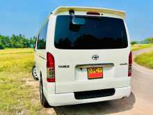 https://riyasewana.com/uploads/toyota-kdh-1419144822593.jpg