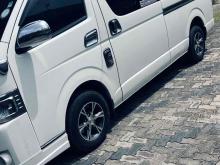 https://riyasewana.com/uploads/toyota-kdh-1714535324482.jpg