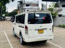 https://riyasewana.com/uploads/toyota-kdh-17483322912.jpg