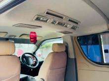 https://riyasewana.com/uploads/toyota-kdh-17492824782.jpg
