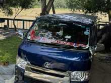 Toyota KDH 2011 Van