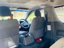 https://riyasewana.com/uploads/toyota-kdh-1911511324631.jpg