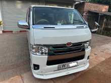 Toyota KDH 200 Super GL Update 2006 Van