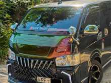 Toyota KDH 200 Super GL 2006 Van