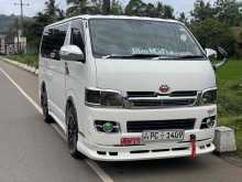 Toyota Kdh 200 2006 Van