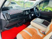 https://riyasewana.com/uploads/toyota-kdh-200-1323592924951.jpg