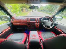 https://riyasewana.com/uploads/toyota-kdh-200-1412474817156.jpg