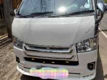https://riyasewana.com/uploads/toyota-kdh-200-141256474222.jpg