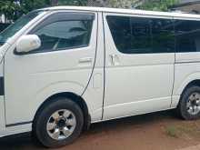 https://riyasewana.com/uploads/toyota-kdh-200-14918294113.jpg
