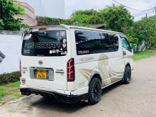 https://riyasewana.com/uploads/toyota-kdh-200-151144066064.jpg