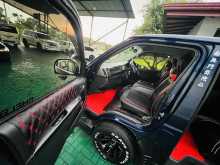 https://riyasewana.com/uploads/toyota-kdh-200-1520192622853.jpg