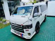 Toyota KDH 200 GL 2007 Van