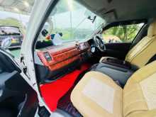 https://riyasewana.com/uploads/toyota-kdh-200-157542222173.jpg