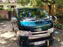Toyota KDH 200 2006 Van